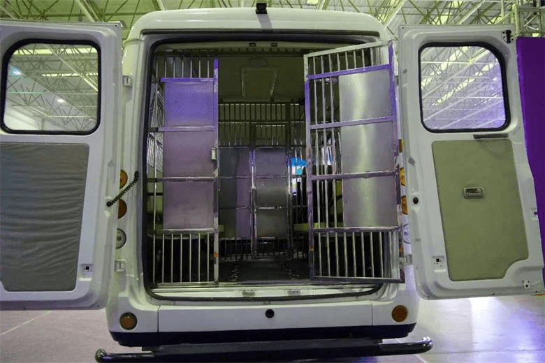 公用专用巡逻车