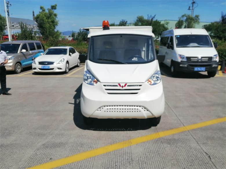 如何选择一辆合适的电动垃圾车—10年防腐防锈[五菱]