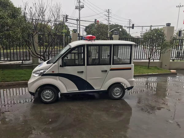 电动巡逻车