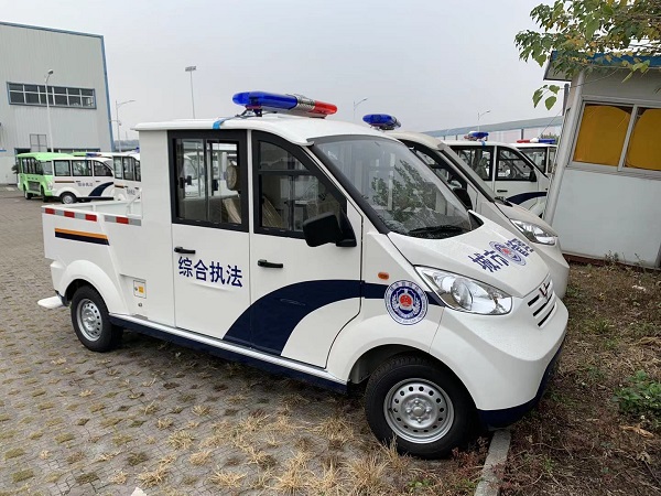 治安巡逻车四轮电动哪里买-经过实践检验的执法典范[五菱]