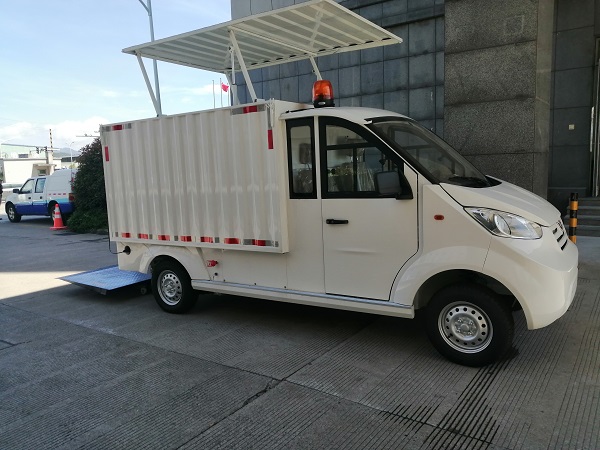 环卫垃圾车价格多少-如何选择优惠实用的[五菱]