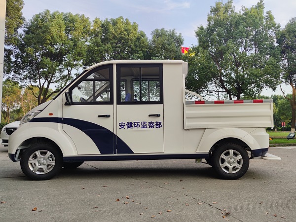 封闭式巡逻车价位多少-怎样才能买到好车好保障[五菱]