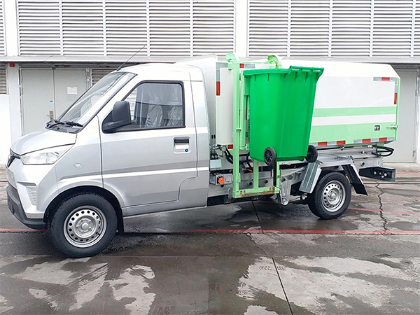 环卫车辆生产厂家排名