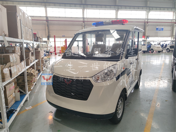 电动巡逻车的优点有哪些？免维护蓄电池的优点[五菱]